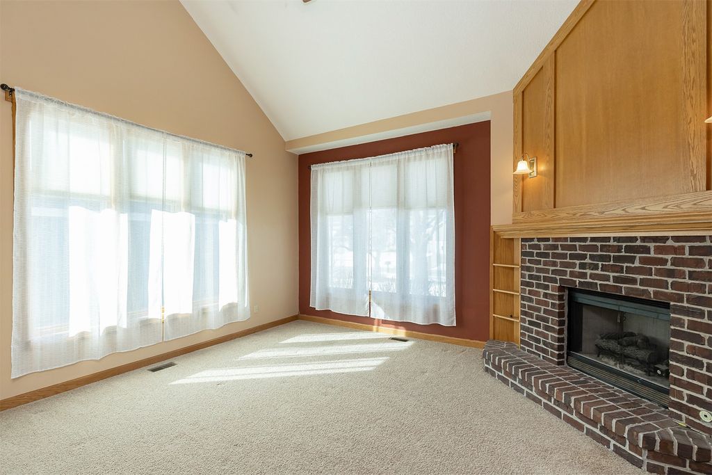 1401 NW Campus Drive, Ankeny, IA 50023