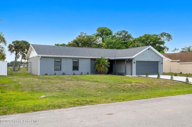 271 Dorado Avenue NE, Palm Bay, FL 32907