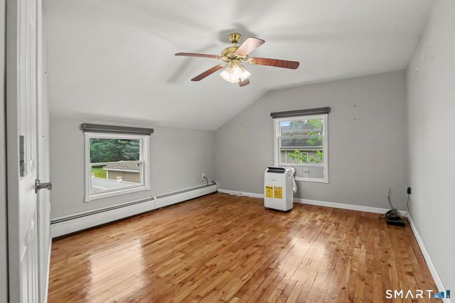 79 Green Meadow Road, Milford, CT 06461