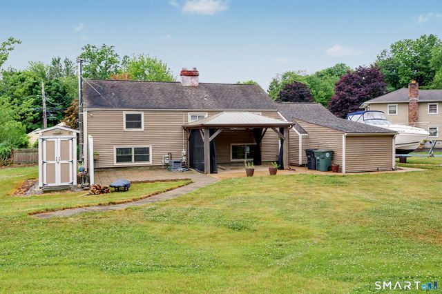 79 Green Meadow Road, Milford, CT 06461