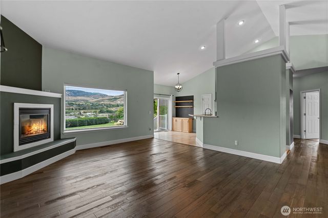 2835 Aspen Shores Drive, East Wenatchee, WA 98802