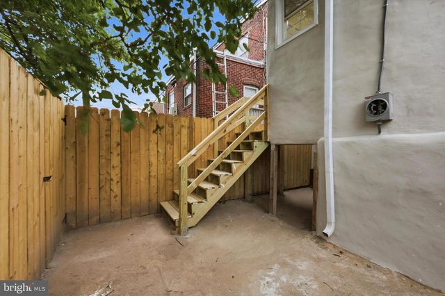 2088 SCATTERGOOD ST, Philadelphia, PA 19124