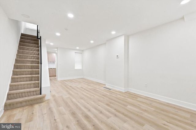 2088 SCATTERGOOD ST, Philadelphia, PA 19124