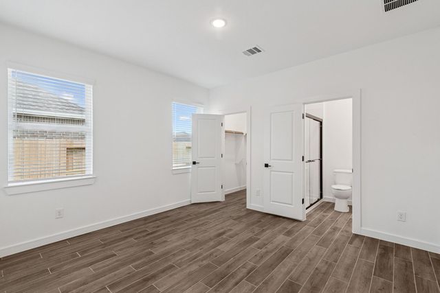 11614 Old Fashion Circle, Mont Belvieu, TX 77535