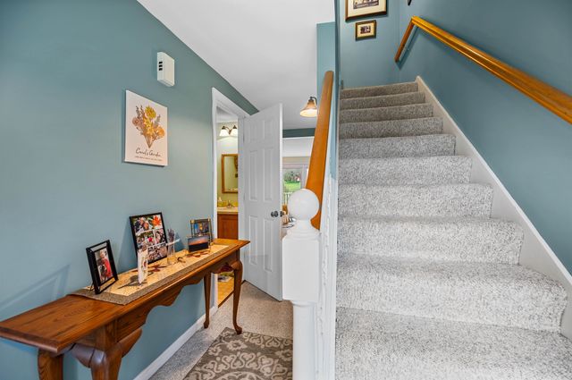 72 Wildersburg Common, Barre Town, VT 05461