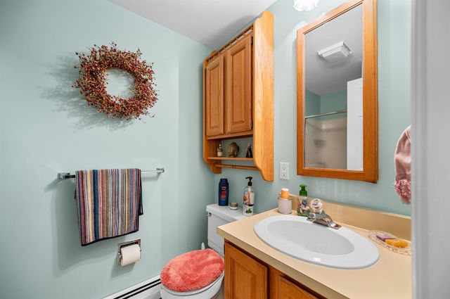 72 Wildersburg Common, Barre Town, VT 05461