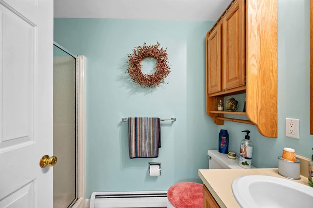 72 Wildersburg Common, Barre Town, VT 05461