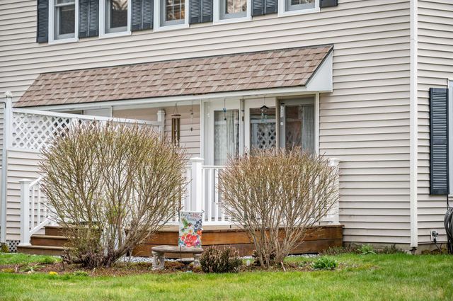 72 Wildersburg Common, Barre Town, VT 05461
