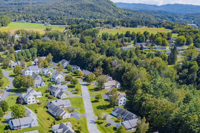 72 Wildersburg Common, Barre Town, VT 05461