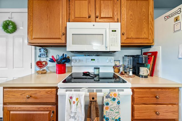 72 Wildersburg Common, Barre Town, VT 05461