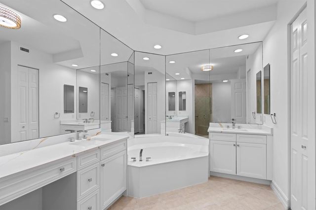 127 Palm Bay Terrace A, Palm Beach Gardens, FL 33418