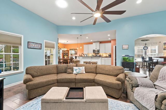 352 Simplicity Dr., Murrells Inlet, SC 29576