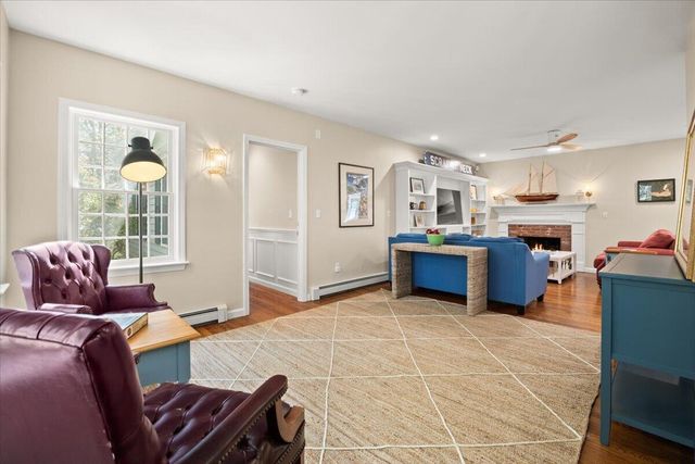 2 Boulder Road, Cataumet, MA 02534