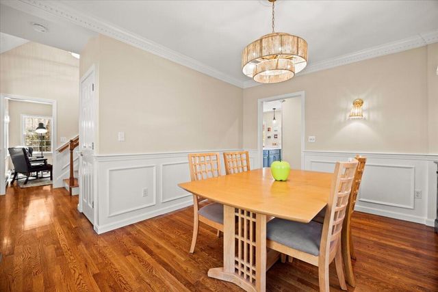 2 Boulder Road, Cataumet, MA 02534