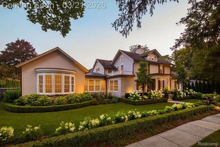 743 W Frank Street, Birmingham, MI 48009