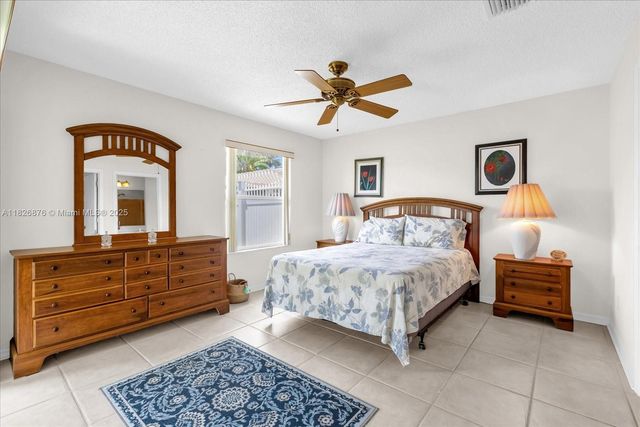 17695 SE 84th Peyton CT, Other City - In The State Of Florida, FL 32162