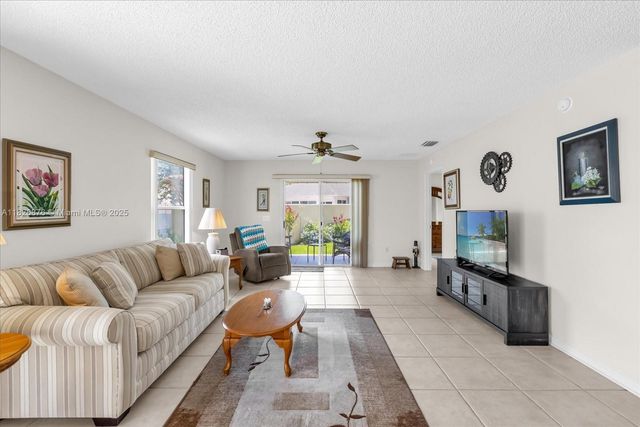 17695 SE 84th Peyton CT, Other City - In The State Of Florida, FL 32162