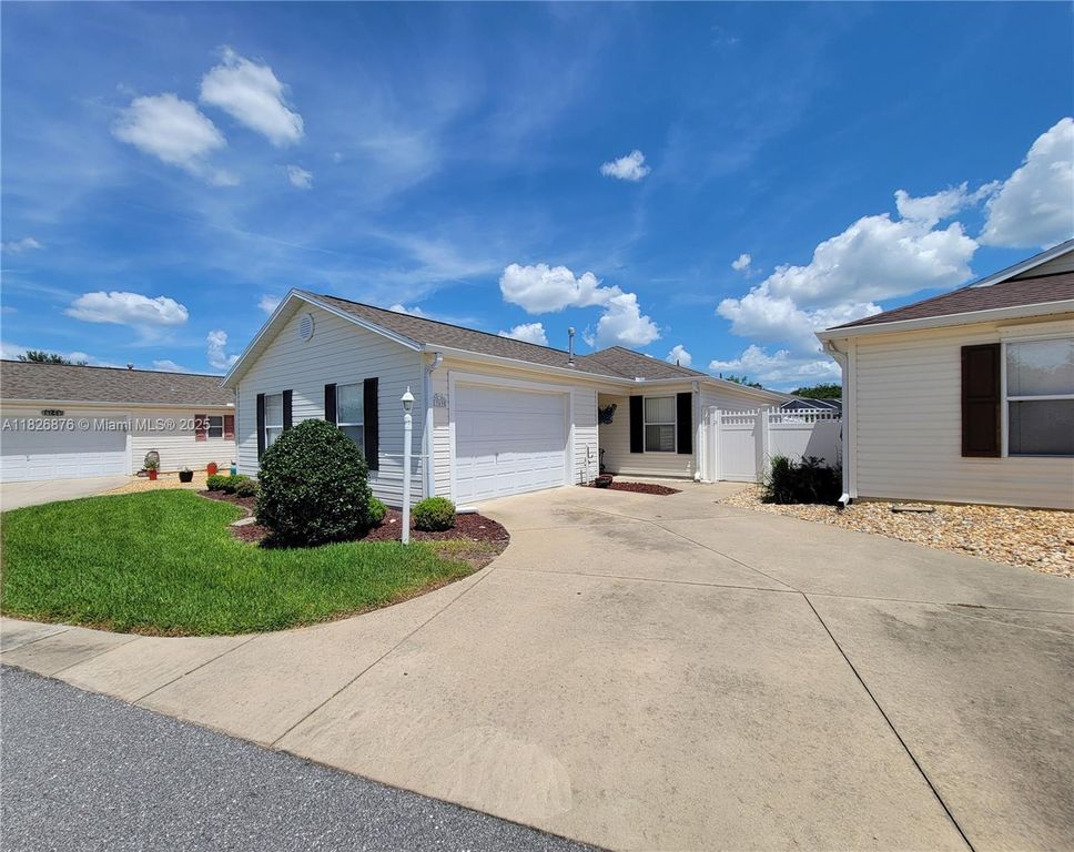 17695 SE 84th Peyton CT, Other City - In The State Of Florida, FL 32162