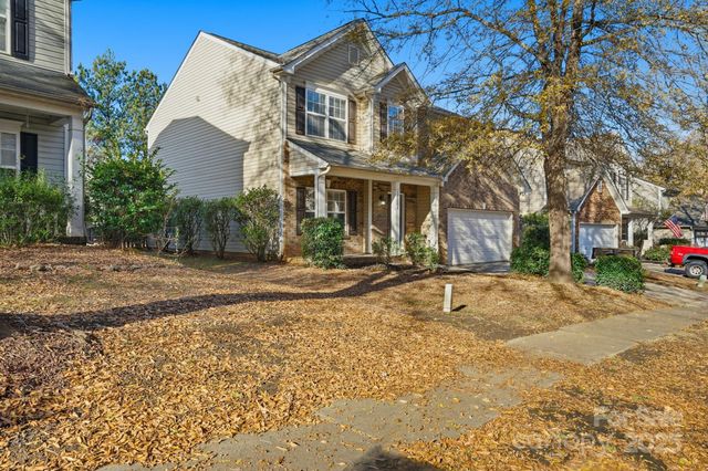 10012 Barrands Lane, Charlotte, NC 28278