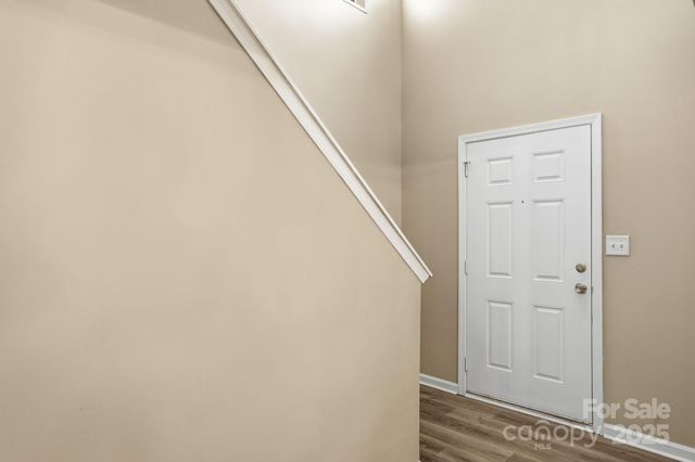 10012 Barrands Lane, Charlotte, NC 28278