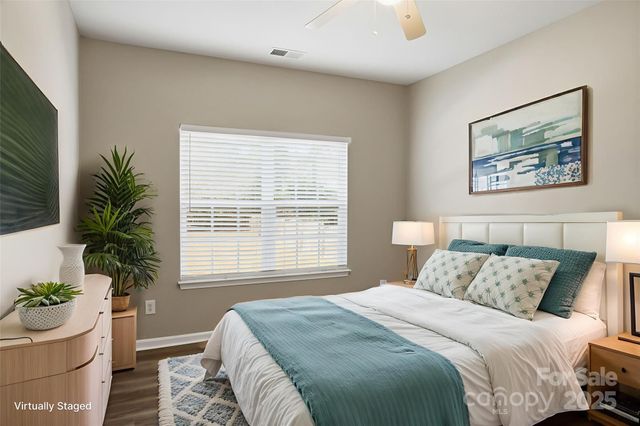 10012 Barrands Lane, Charlotte, NC 28278