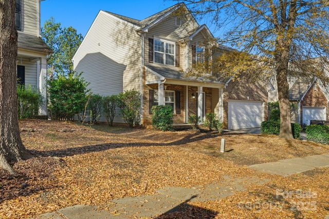 10012 Barrands Lane, Charlotte, NC 28278