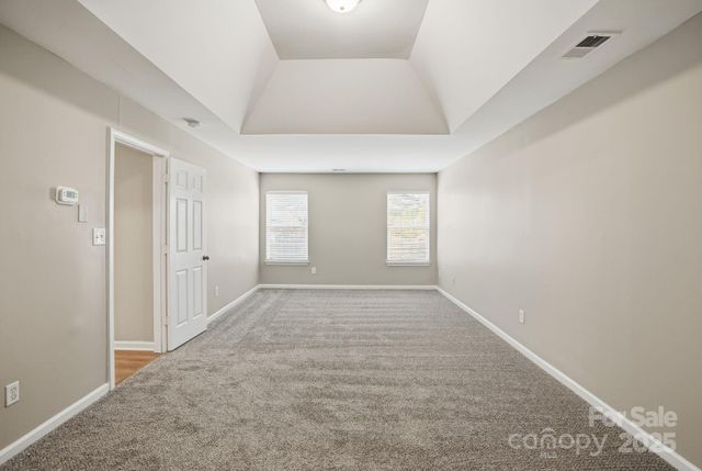 10012 Barrands Lane, Charlotte, NC 28278