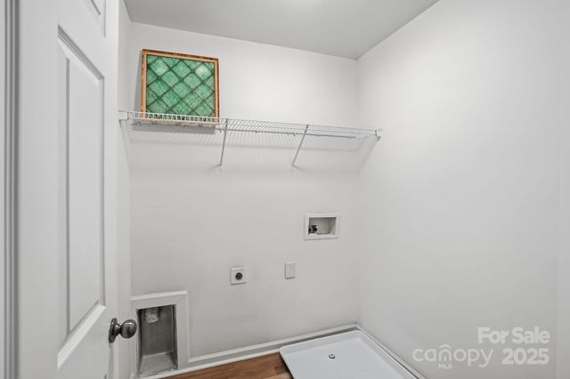 10012 Barrands Lane, Charlotte, NC 28278