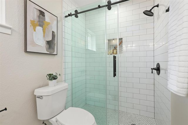 9002 San Jose Avenue, Texas City, TX 77591