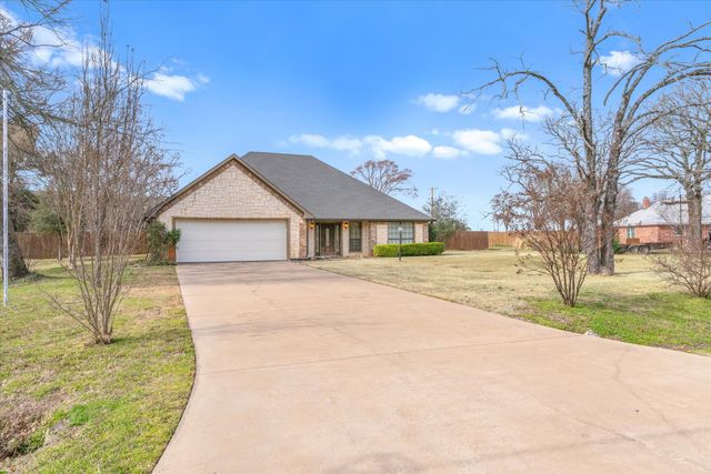 671 Vz County Road 2122, Canton, TX 75103