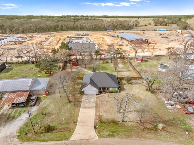 671 Vz County Road 2122, Canton, TX 75103