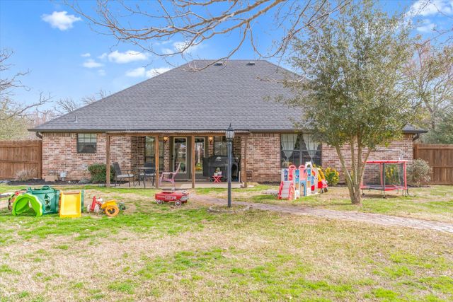 671 Vz County Road 2122, Canton, TX 75103