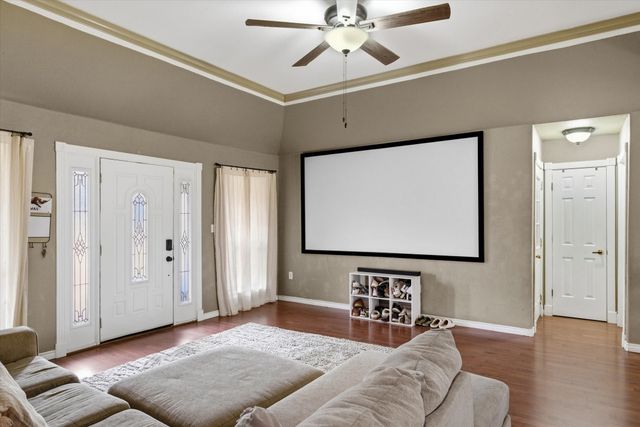 671 Vz County Road 2122, Canton, TX 75103