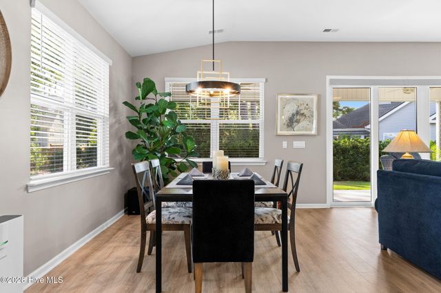 8864 Lagonia Court NW, Calabash, NC 28467