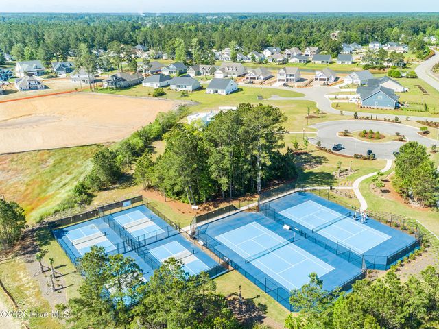 8864 Lagonia Court NW, Calabash, NC 28467