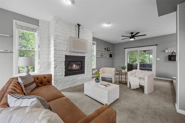 1105 Maple Street, Robins, IA 52328