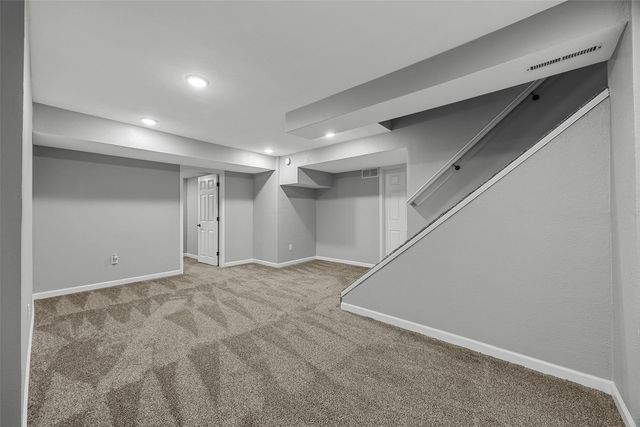 1105 Maple Street, Robins, IA 52328