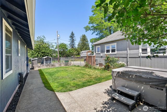 248 Sussex Avenue E, Tenino, WA 98589