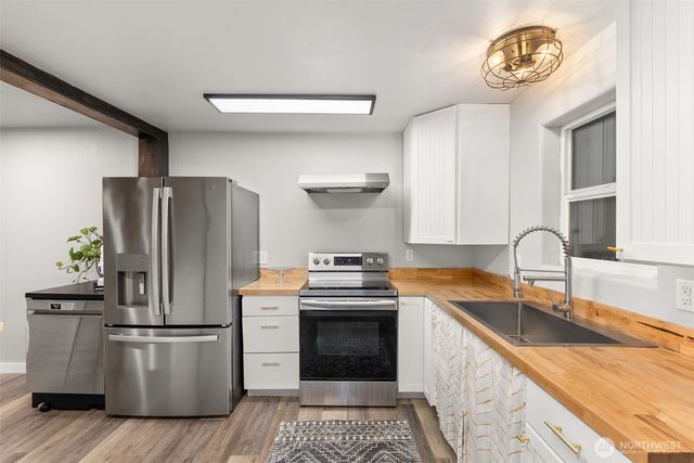 248 Sussex Avenue E, Tenino, WA 98589