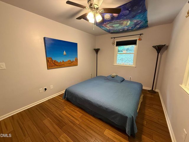3216 Oak Knob Court, Hillsborough, NC 27278