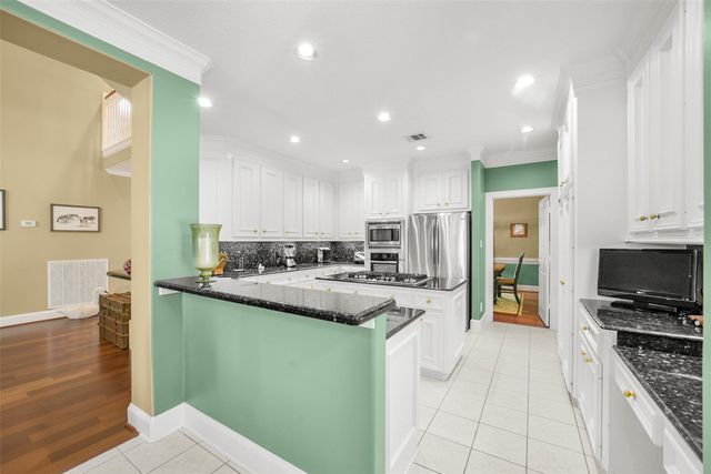 14014 Lochshire Street, Houston, TX 77077