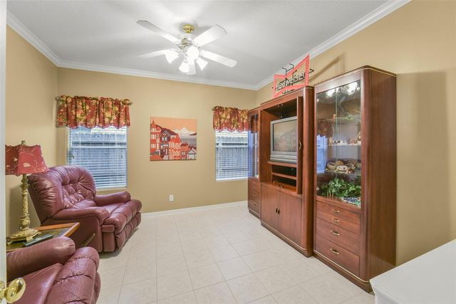 14014 Lochshire Street, Houston, TX 77077