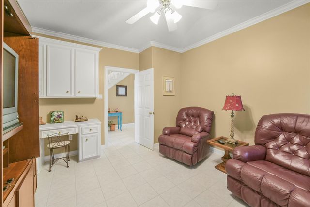 14014 Lochshire Street, Houston, TX 77077