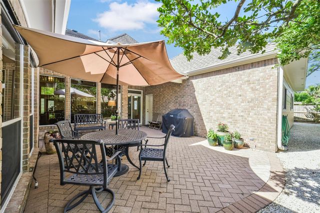 14014 Lochshire Street, Houston, TX 77077