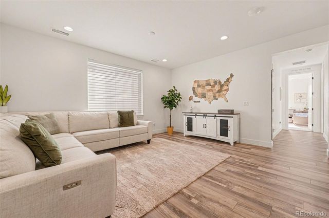 9212 Star Fall Circle, Littleton, CO 80125