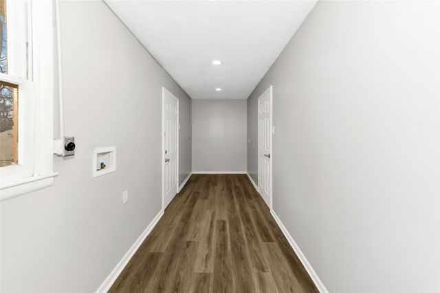 828 S Collins Street, Arlington, TX 76010