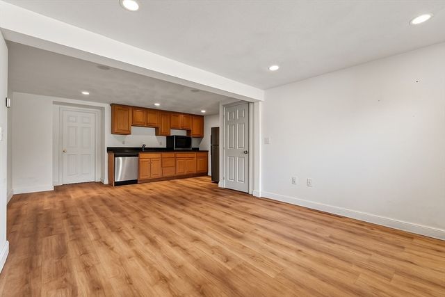 16 Albemarle Rd, Norwood, MA 02062