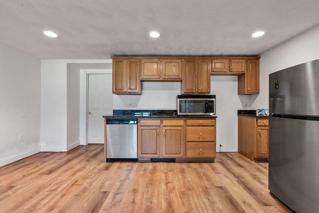 16 Albemarle Rd, Norwood, MA 02062