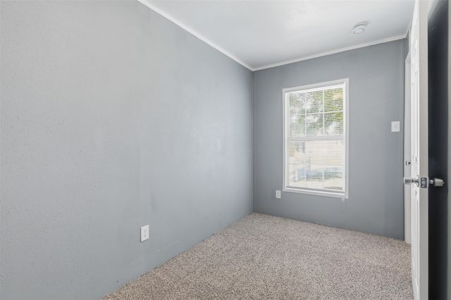 2732 Avenue I B, Fort Worth, TX 76105