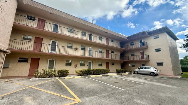 705 Lori Drive 309, Palm Springs, FL 33461